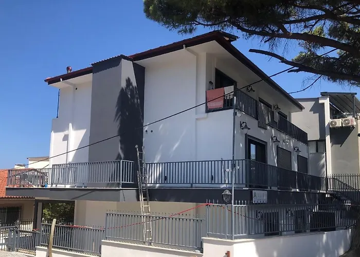 Lulubay & * Kusadası
