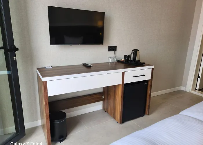 Lulubay &